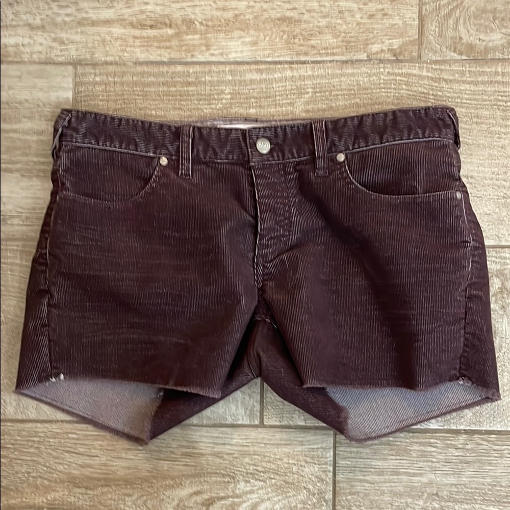 Carve Designs Oahu/Dogtown reddish brown corduroy shorts, size 8, VGUC